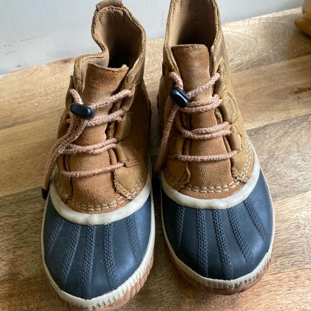 Sorel Kids Brown and Black Boots